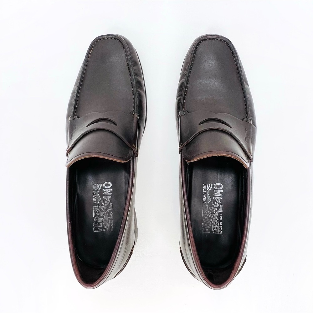 Ferragamo Ayden Penny Loafer Brown Leather Vibram Neolithic Size 7.5 EE **Wide**